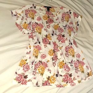 Forever 21 white floral flowy chiffon blous